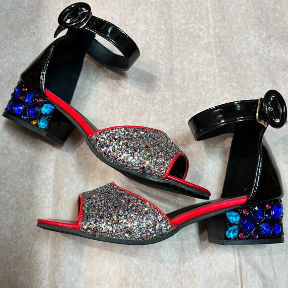NWOT - Sequins Sandals in Red (US 6.5) - Picture 2 of 8